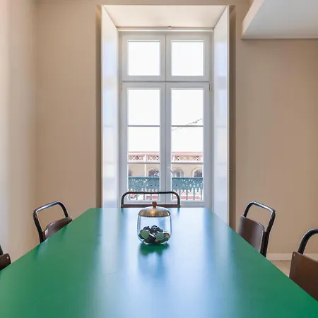 Carmo 43 * リスボン