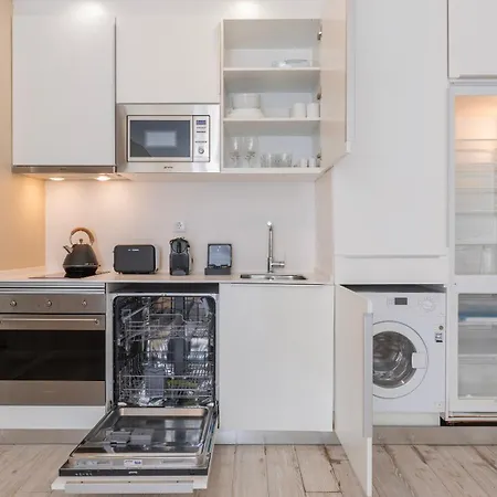 Apartment Carmo 43 Lisbon