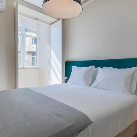 Apartment Carmo 43 Lisbon