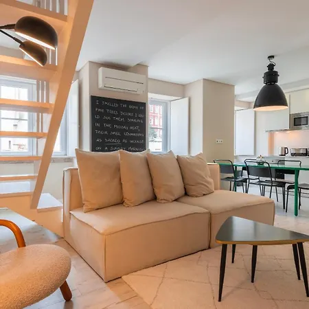 Carmo 43 Apartment