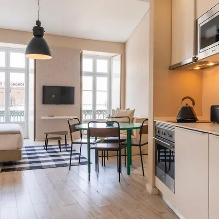Apartment Carmo 43
