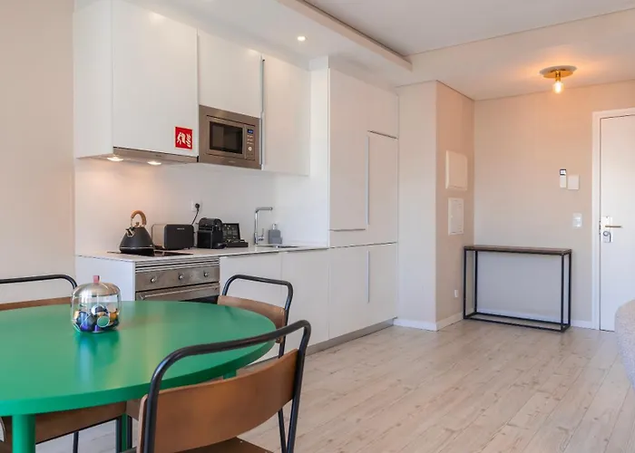 Carmo 43 Апартаменты *