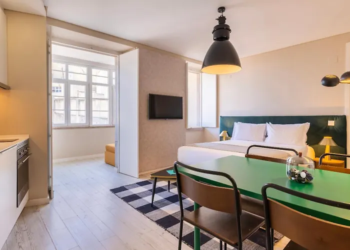 Carmo 43 Апартаменты *