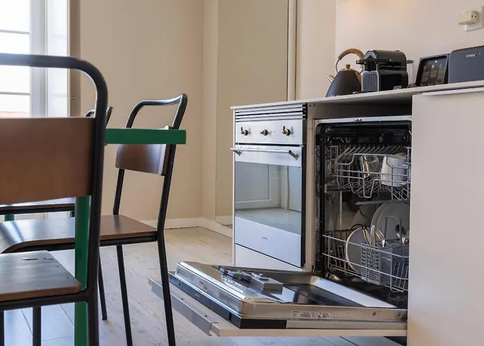 Апартаменты Carmo 43