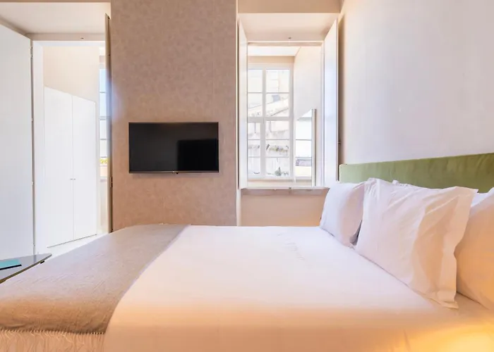 Carmo 43 Апартаменты *