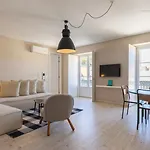 Carmo 43 شقة