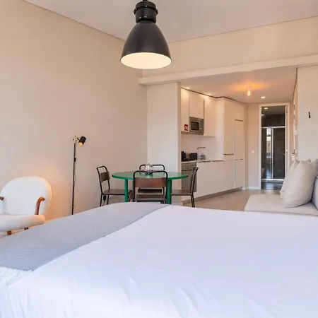 Apartmán Carmo 43 *